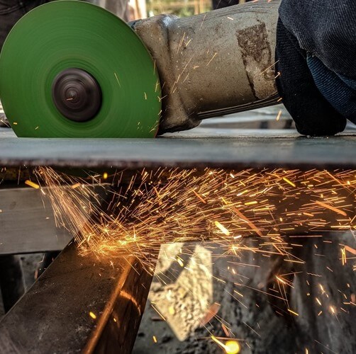 trabajo de metal